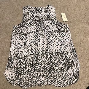 NWT black and white tank